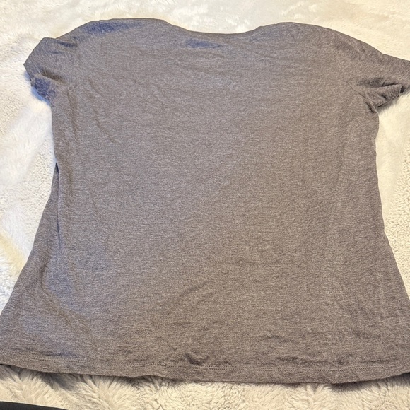 Nike Women's Heather Gray Just Do It Tee - Picture 4 of 5